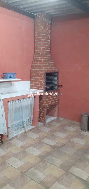 Casa à venda com 2 quartos, 130m² - Foto 23