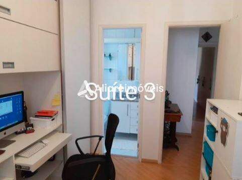 Apartamento à venda com 3 quartos, 145m² - Foto 10