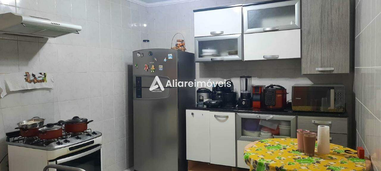 Casa à venda com 3 quartos, 94m² - Foto 20