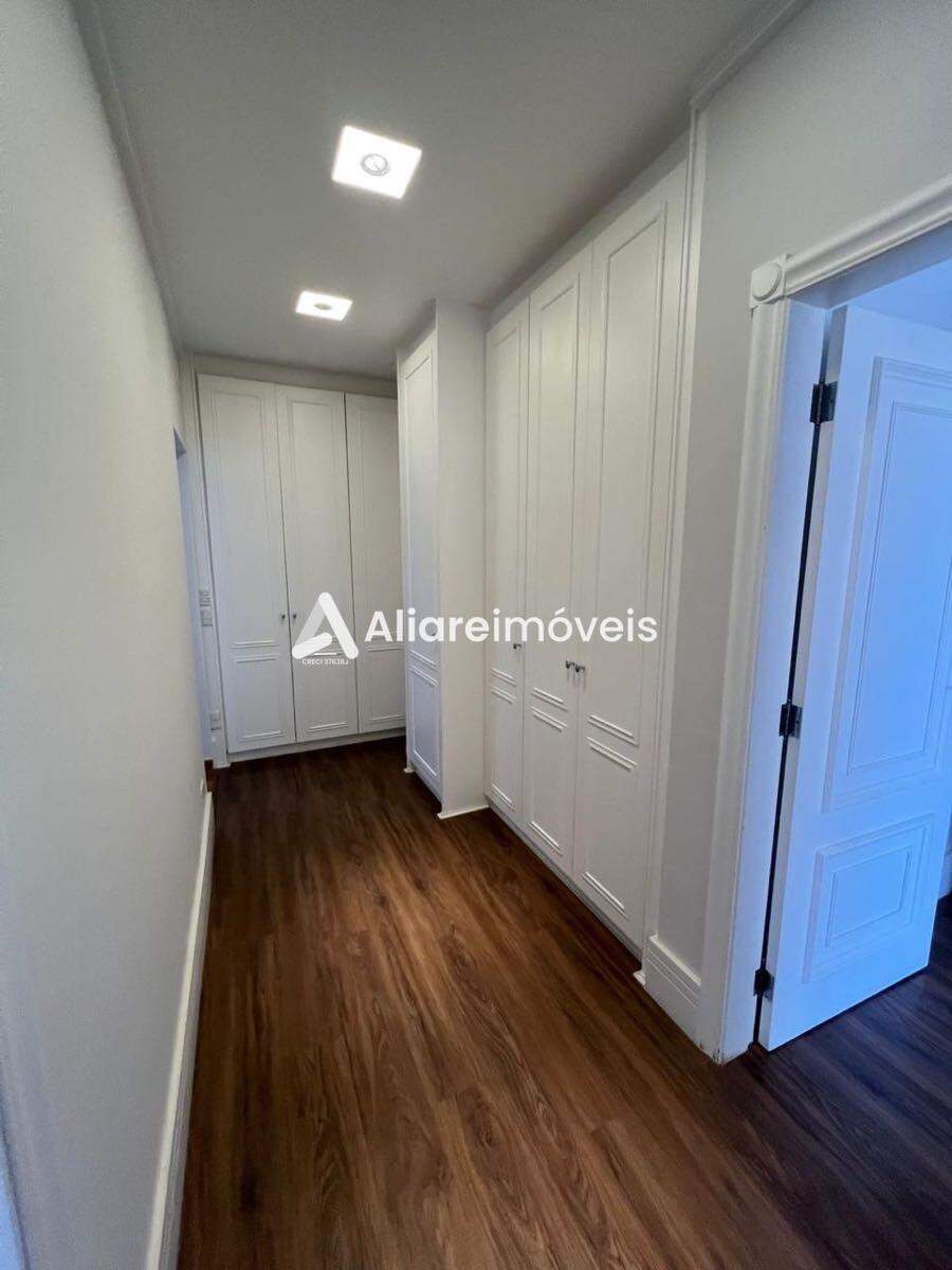 Apartamento à venda com 4 quartos, 335m² - Foto 14