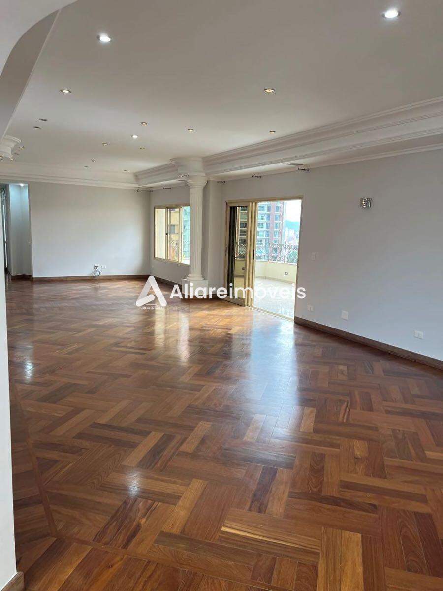 Apartamento à venda com 4 quartos, 335m² - Foto 22