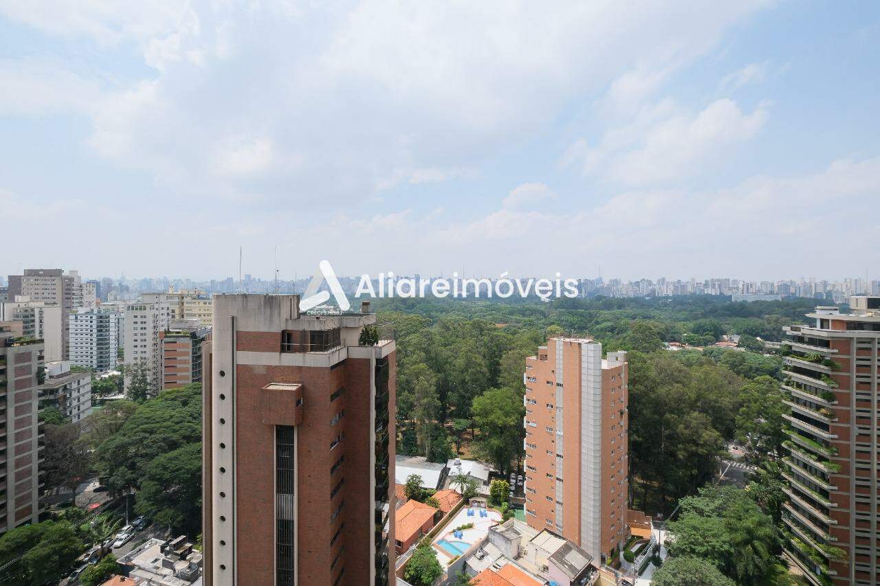 Cobertura à venda com 4 quartos, 650m² - Foto 25