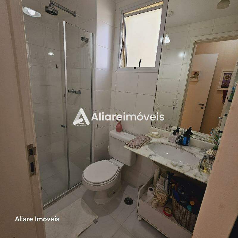 Apartamento à venda com 2 quartos, 77m² - Foto 16