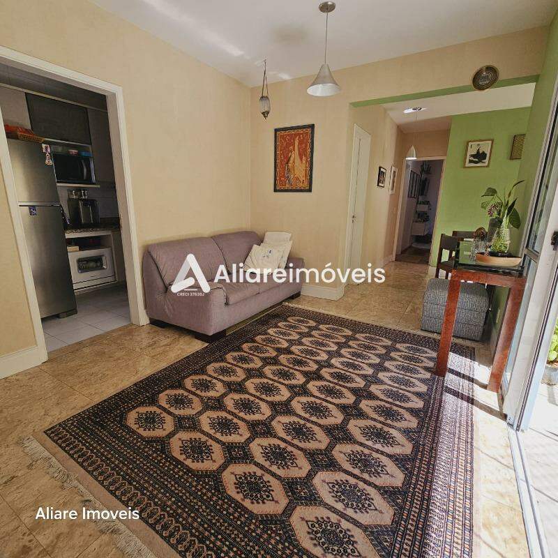 Apartamento à venda com 2 quartos, 77m² - Foto 6