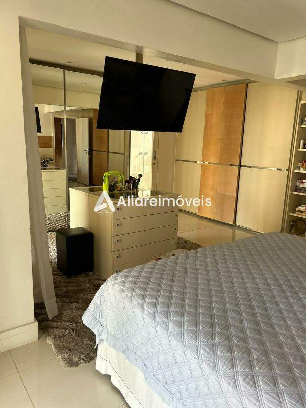 Apartamento à venda com 4 quartos, 254m² - Foto 5