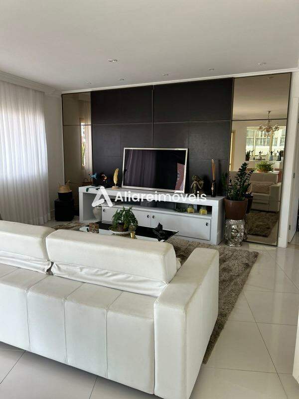 Apartamento à venda com 4 quartos, 254m² - Foto 15