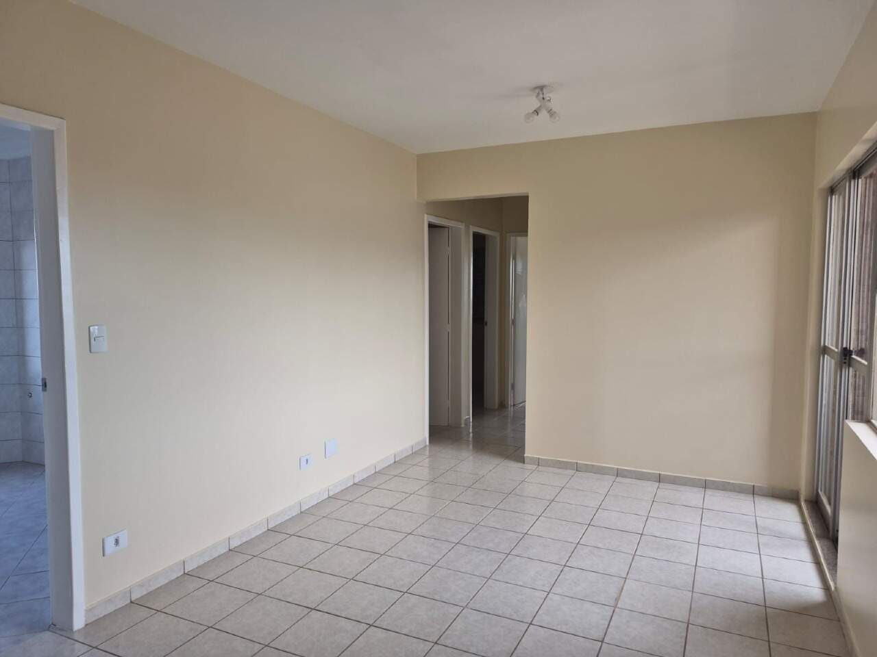 Apartamento para aluguel no Centro: 