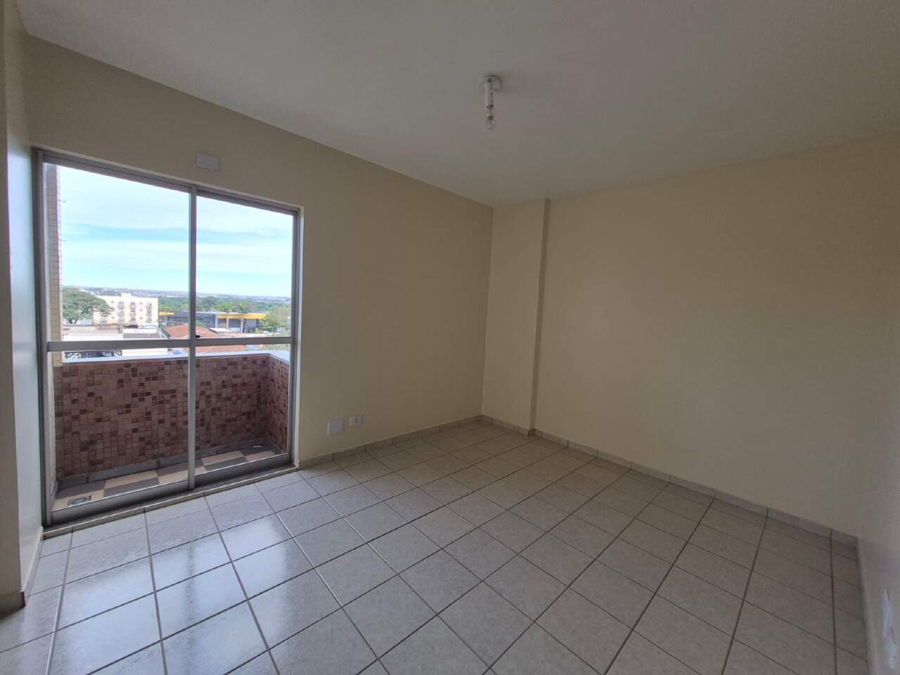 Apartamento para aluguel no Centro: 