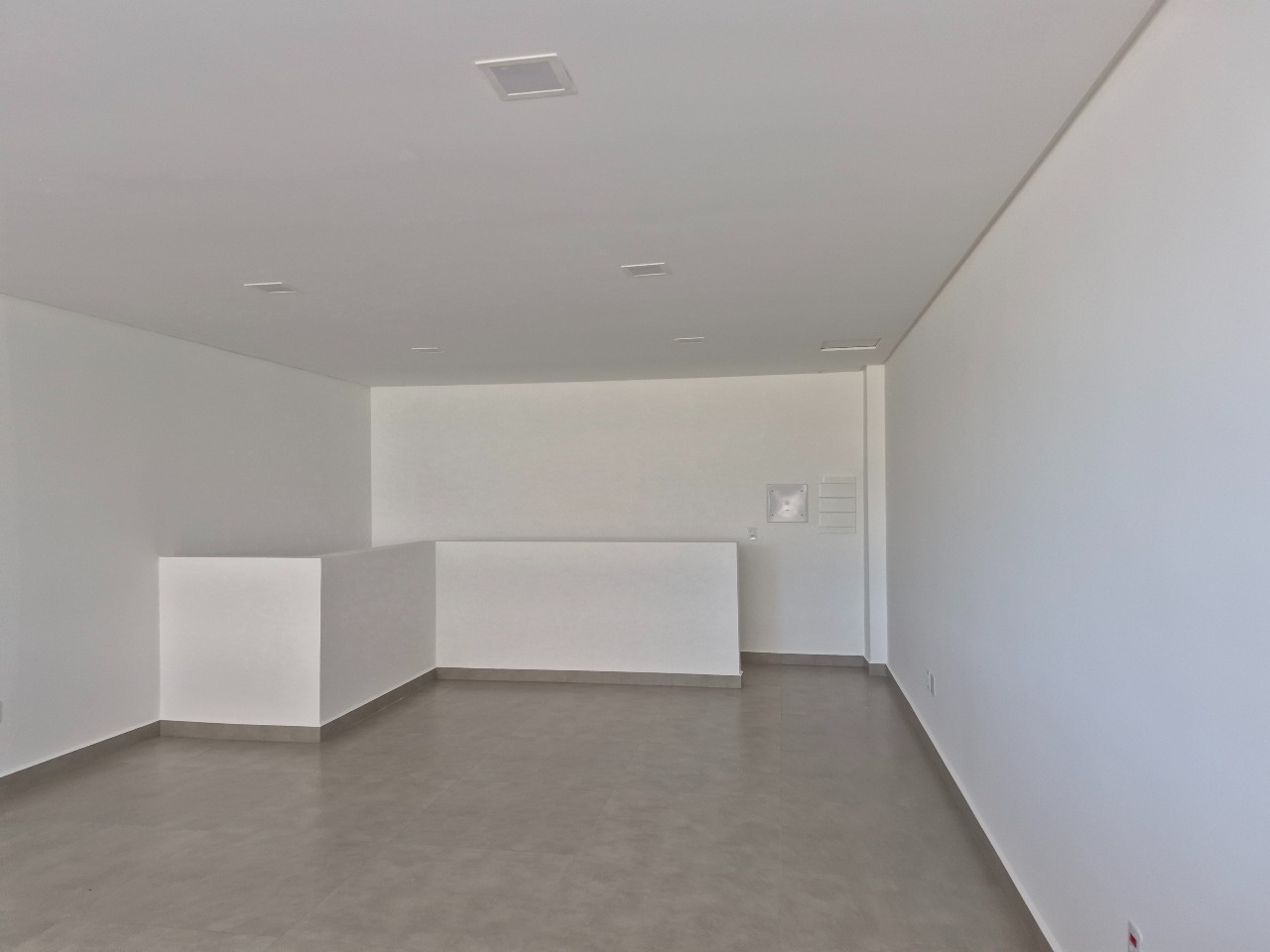 Sala para aluguel no Centro: 