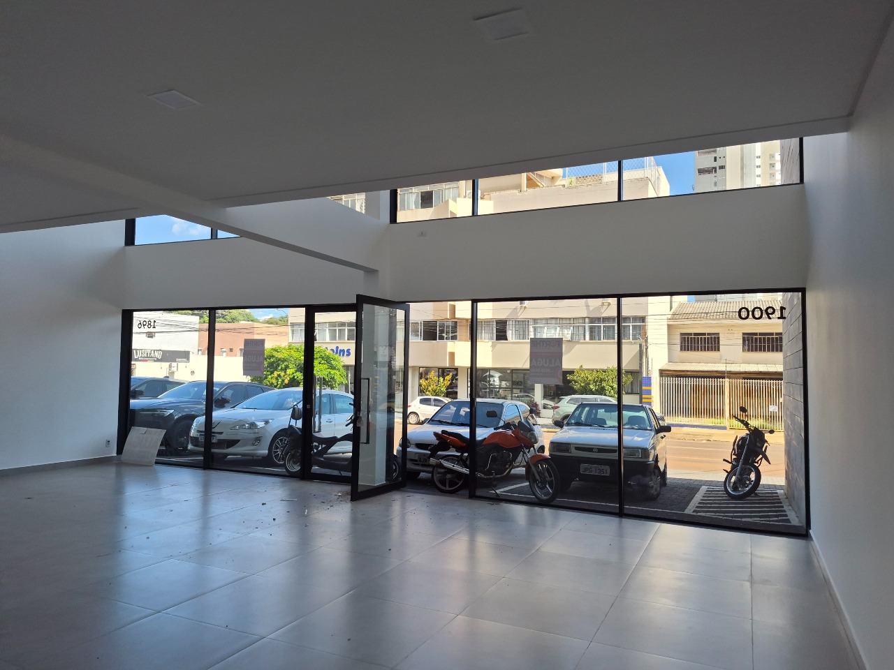 Sala para aluguel no Centro: 