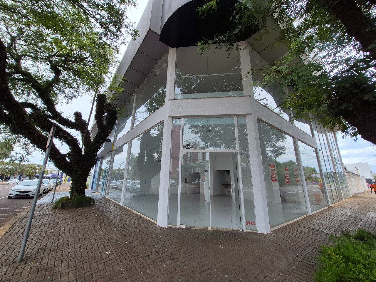 Sala para aluguel no Centro: 