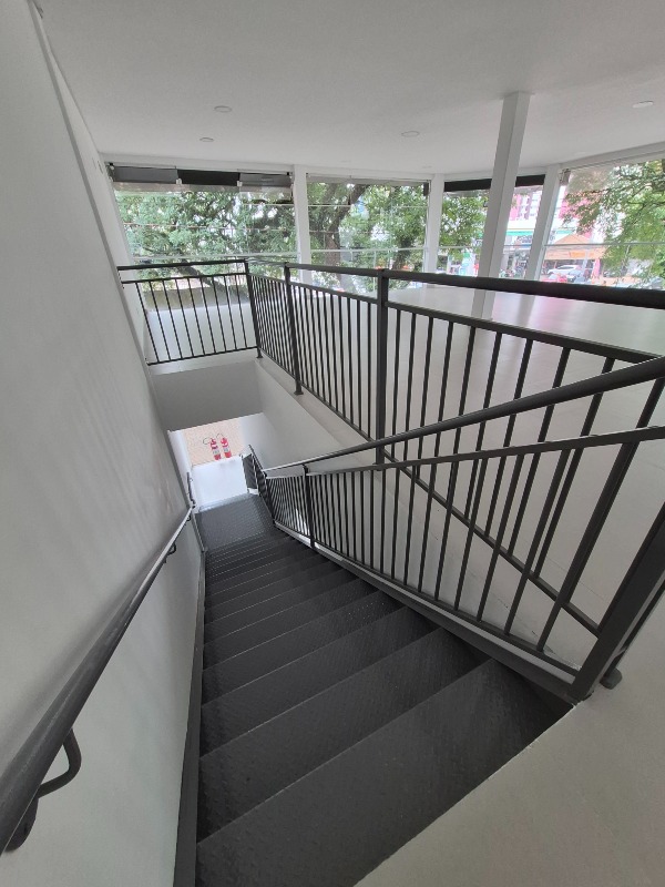 Sala para aluguel no Centro: 