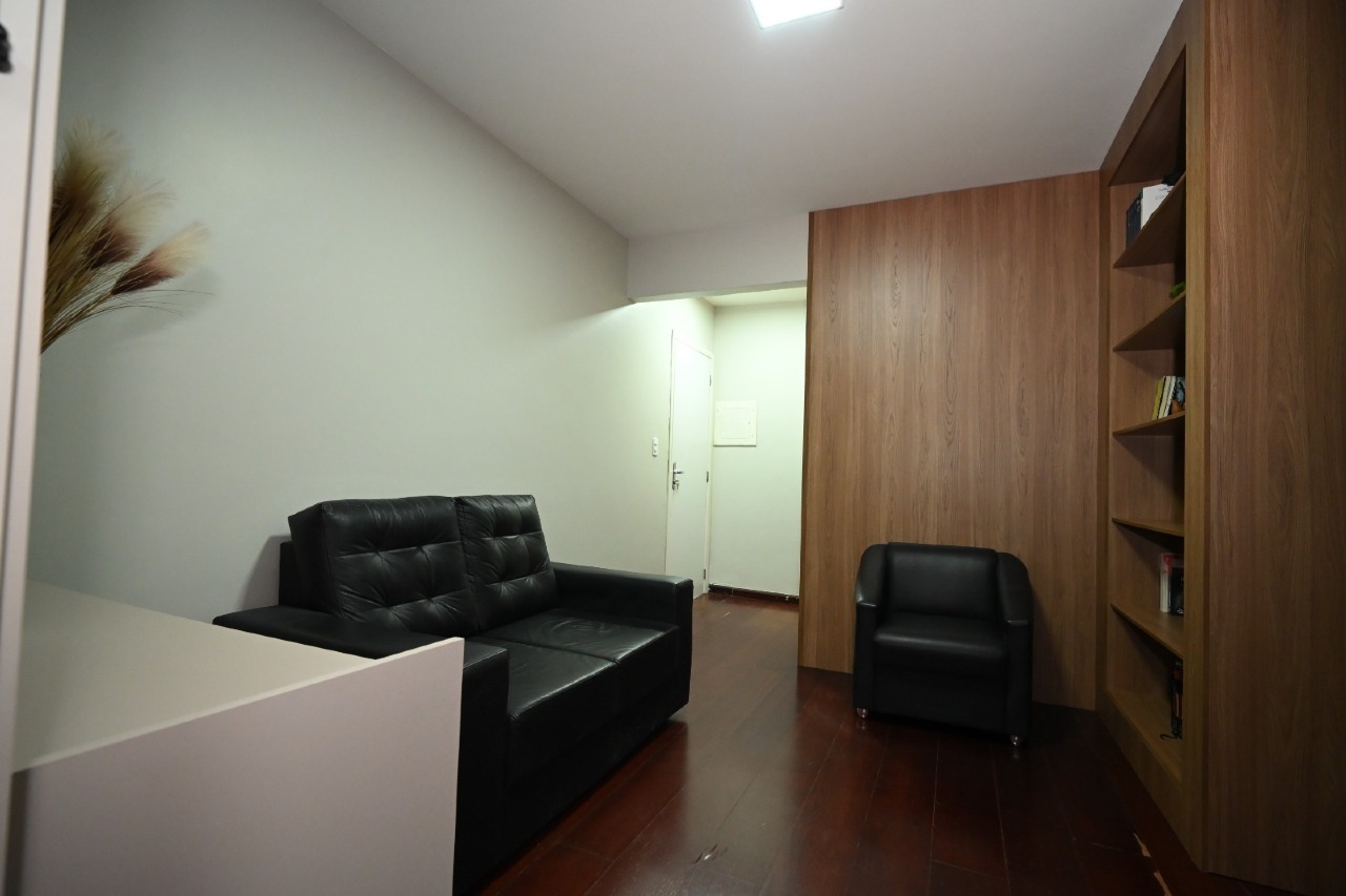 Sala para aluguel no Centro: 