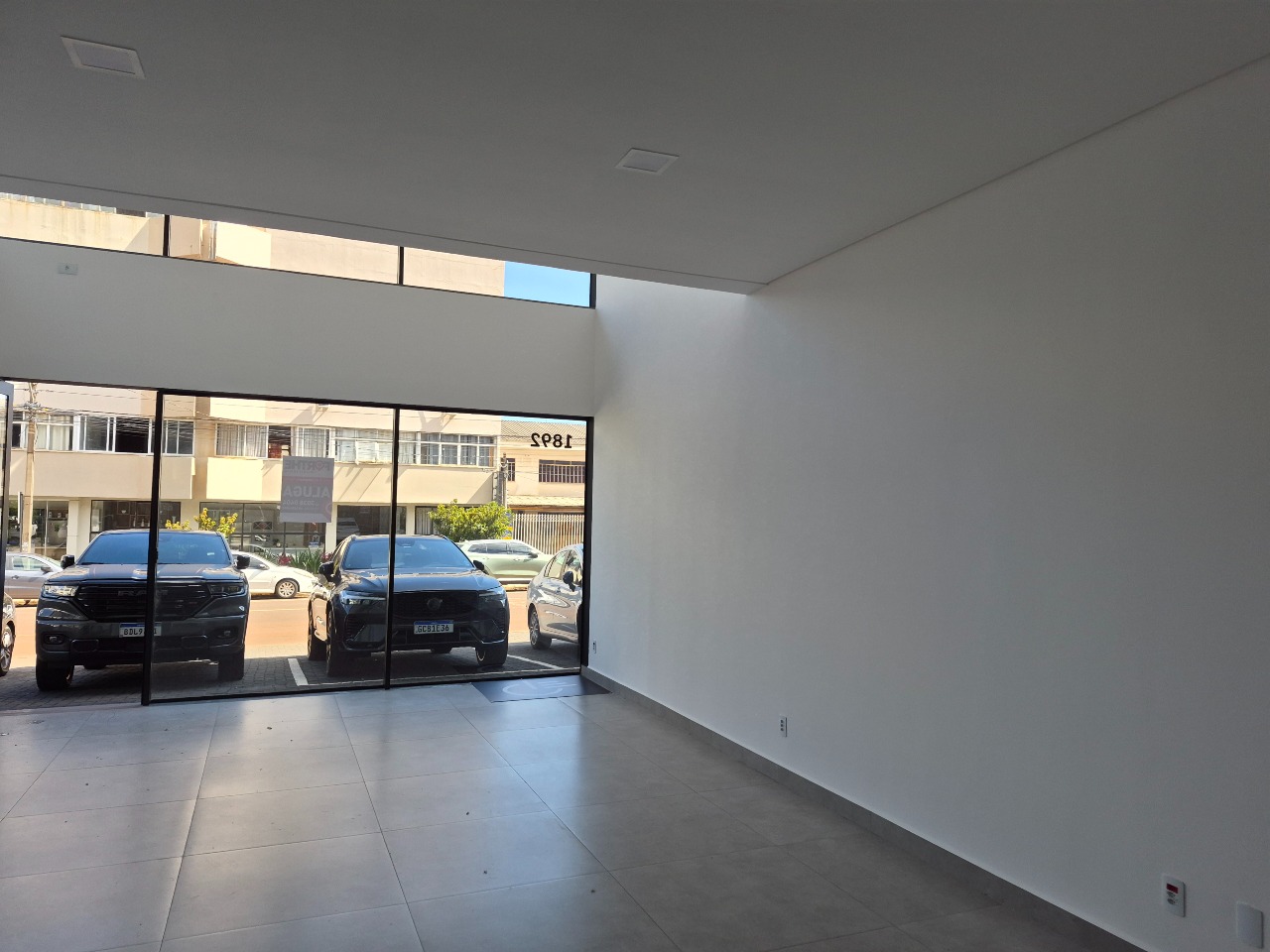 Sala para aluguel no Centro: 