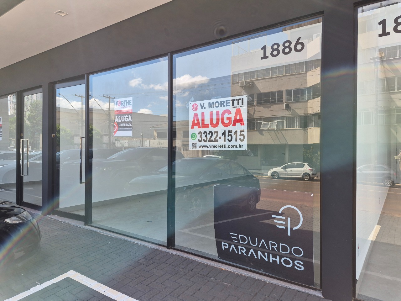 Sala para aluguel no Centro: 