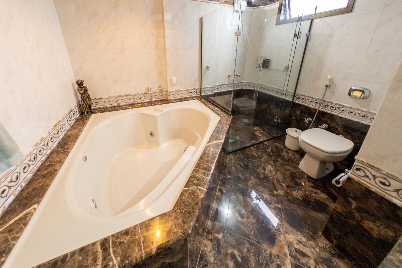 Apartamento Duplex à venda no Centro: 