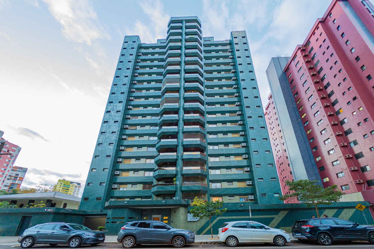 Apartamento Duplex à venda no Centro: 