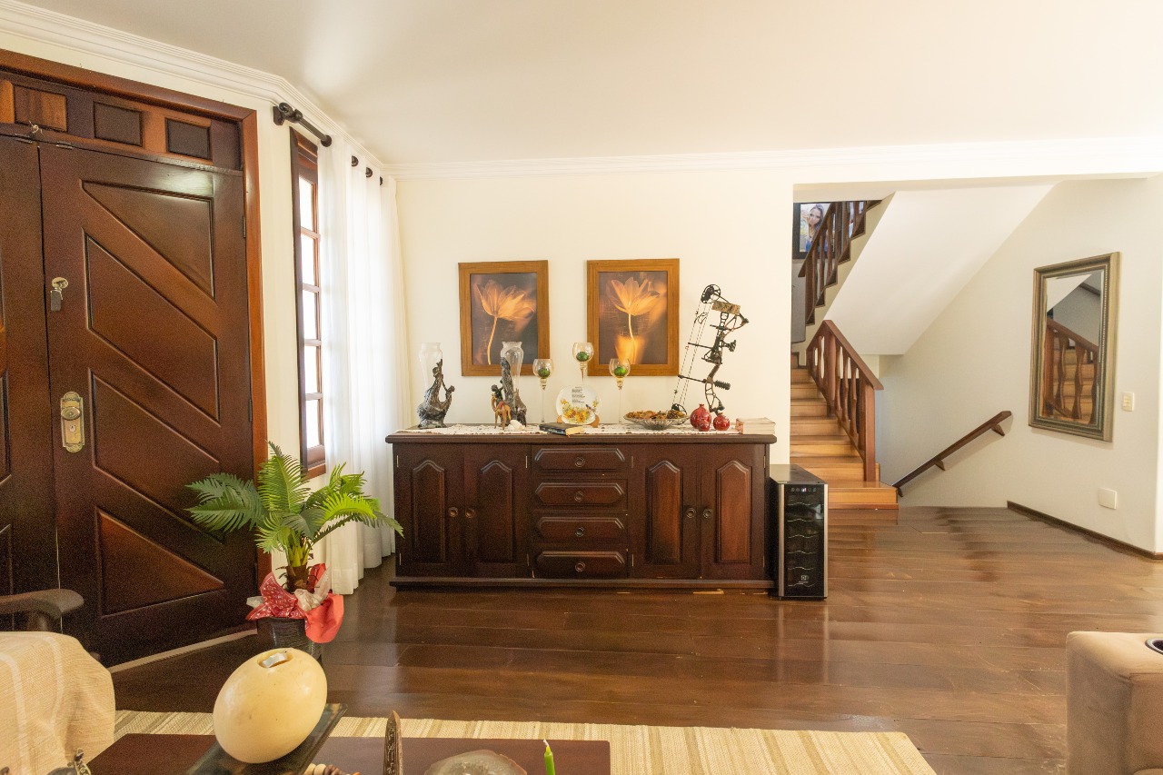 Casa à venda no Neva: 