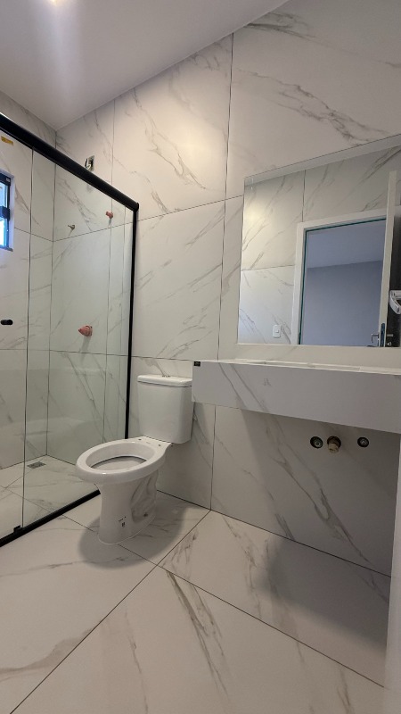 Casa à venda no Paraíso Tropical I: 