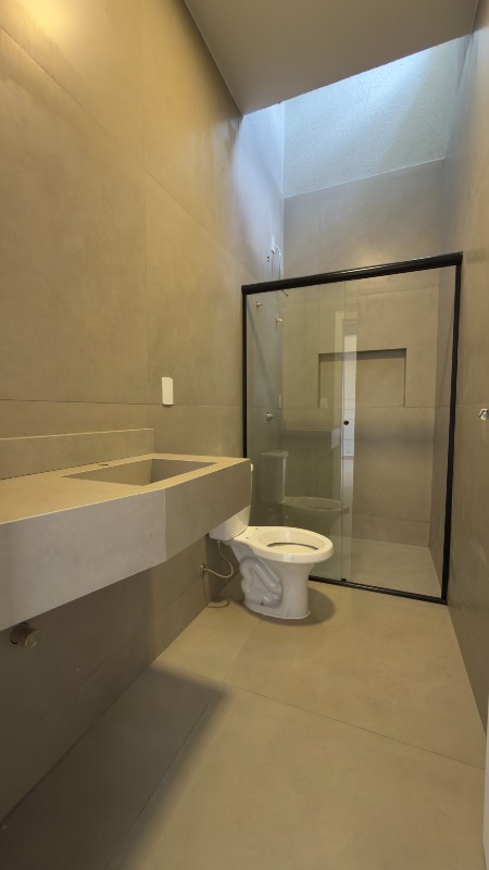 Casa à venda no Recanto Tropical: 