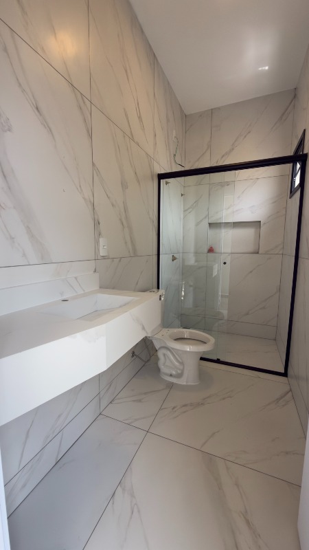 Casa à venda no Recanto Tropical: 