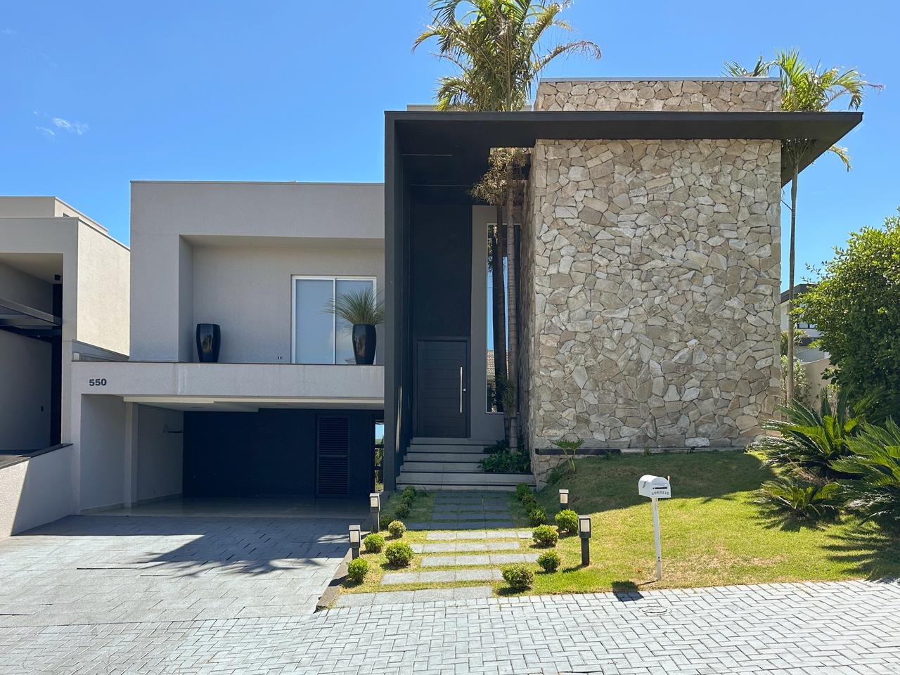 Casa à venda no FAG: 