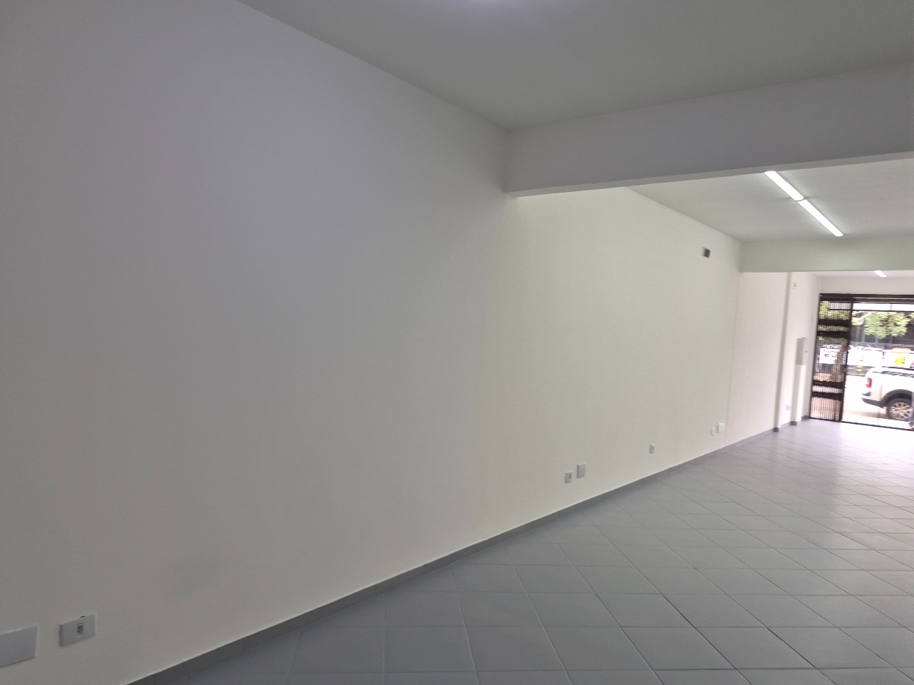 Sala para aluguel no Centro: 