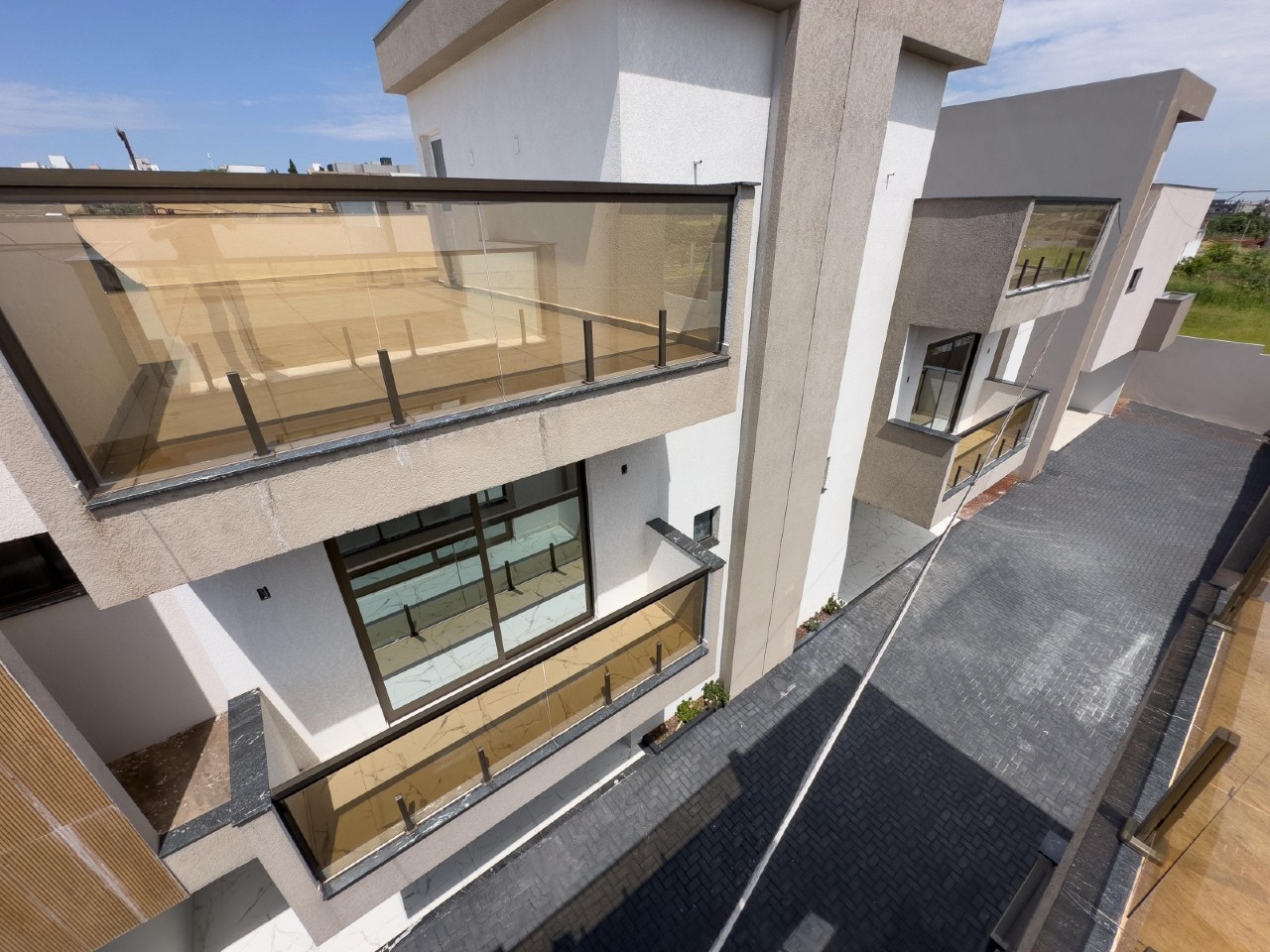 Sobrado à venda no SANTO INÁCIO: 