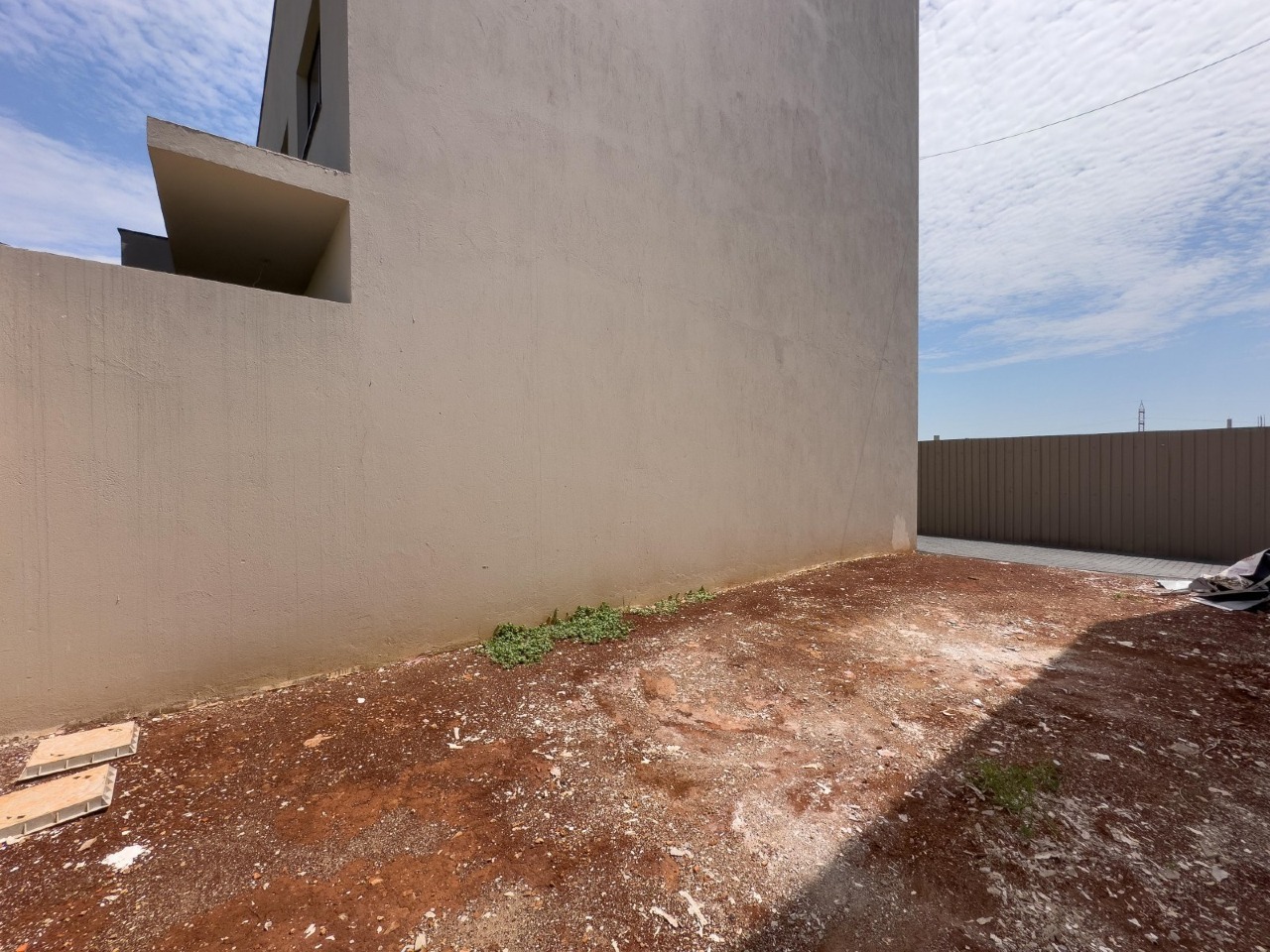 Sobrado à venda no SANTO INÁCIO: 