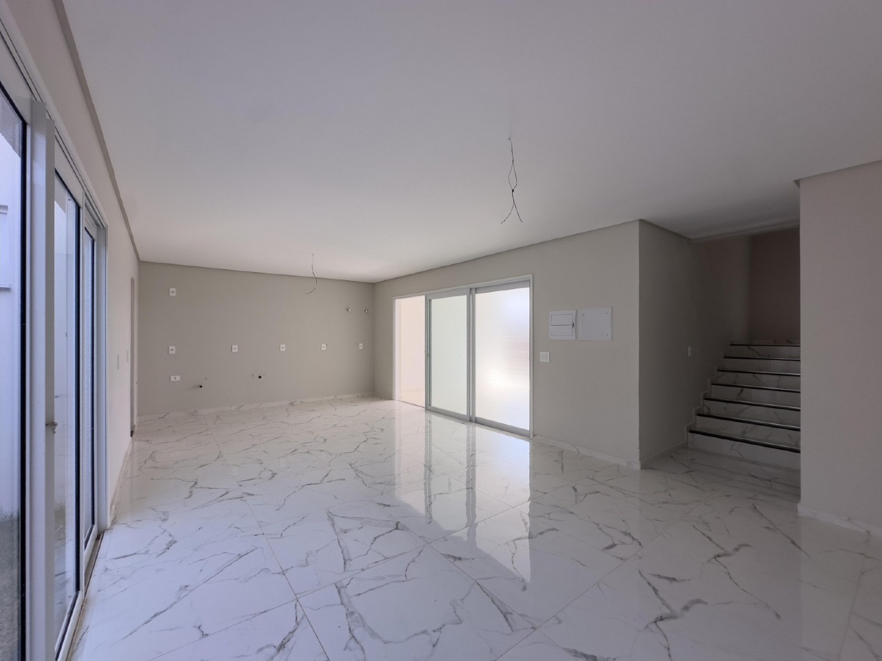 Sobrado à venda no SANTO INÁCIO: 