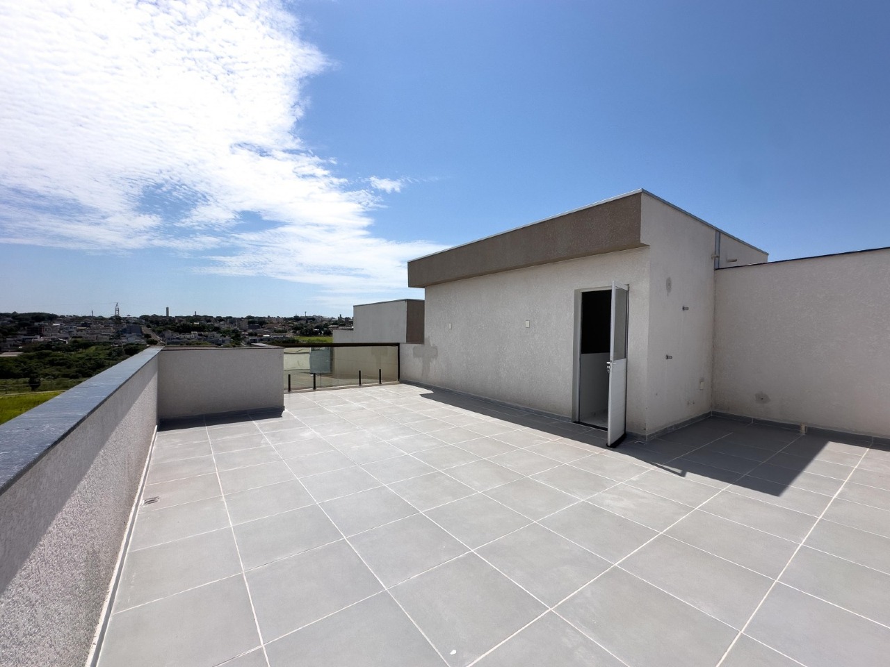 Sobrado à venda no SANTO INÁCIO: 