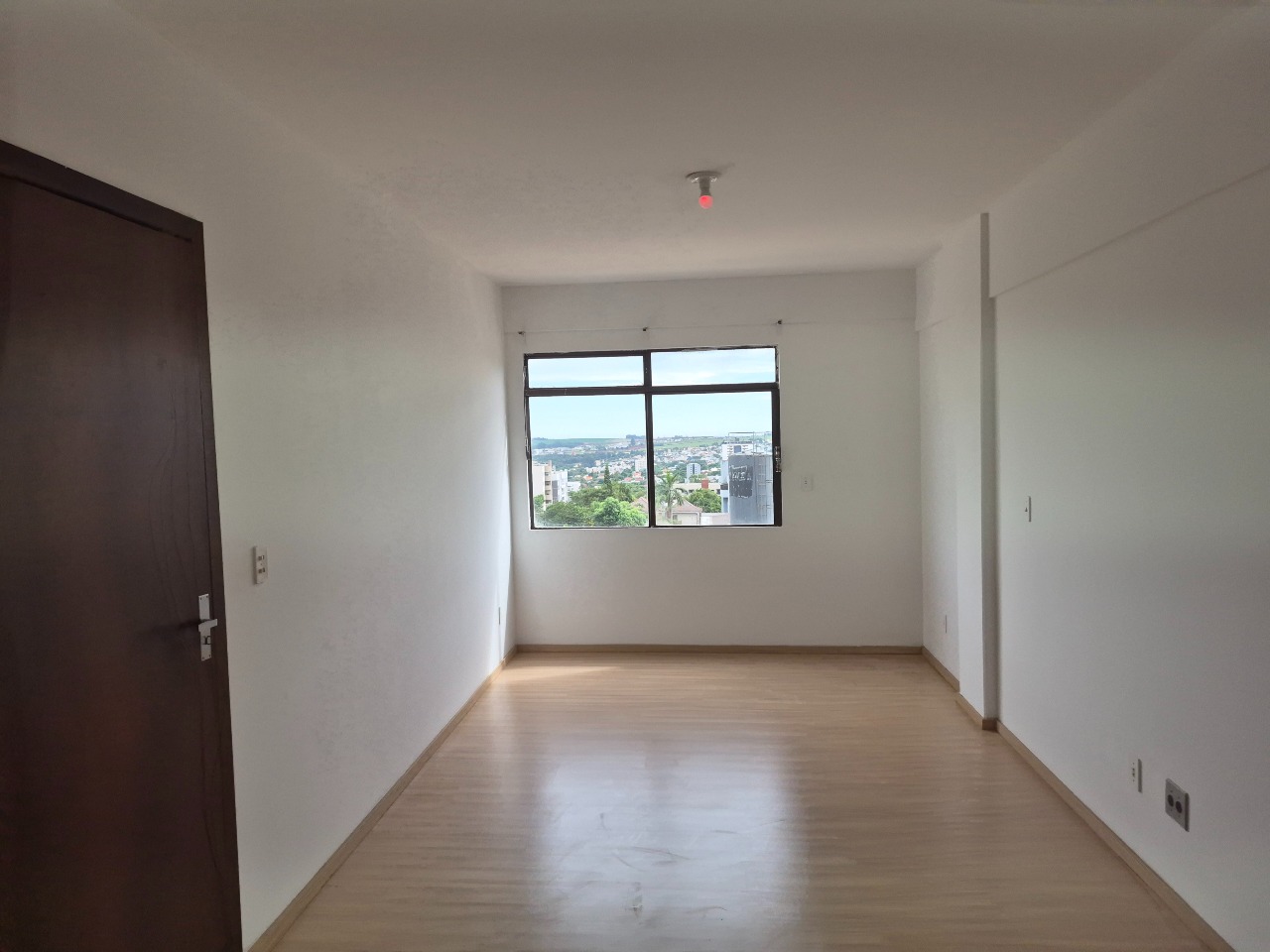 Apartamento para aluguel no Centro: 