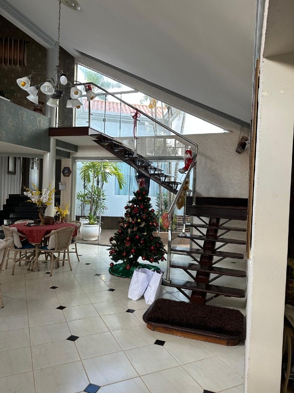 Sobrado à venda no Condomínio Marinas Doce Vida I: 