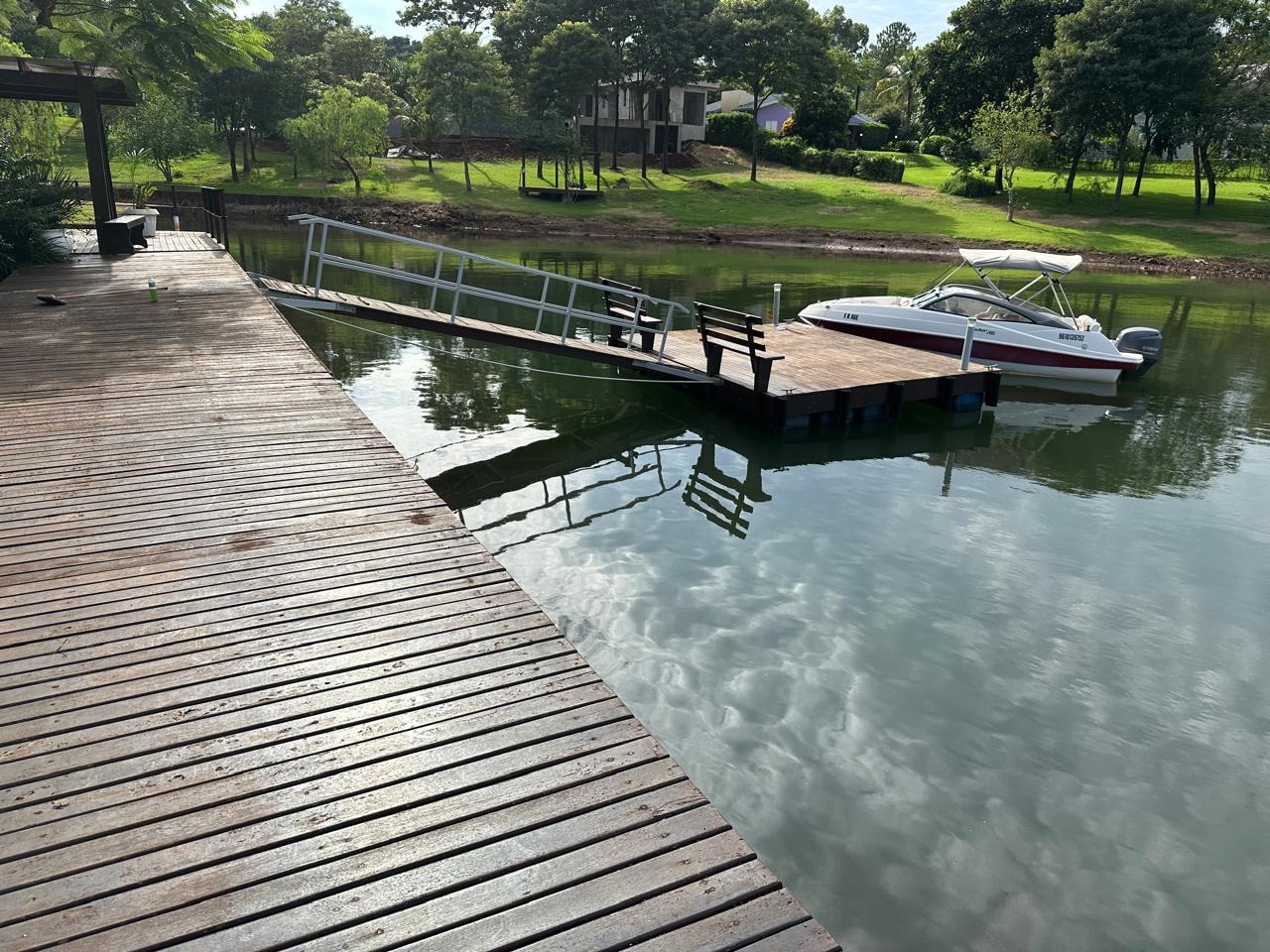 Sobrado à venda no Condomínio Marinas Doce Vida I: 