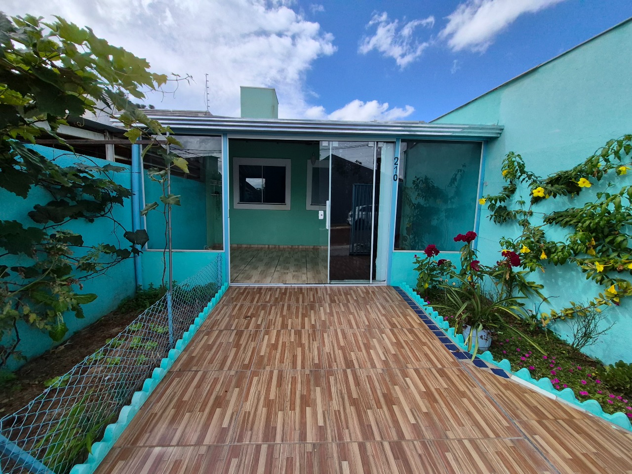 Casa para aluguel no Belmonte: 