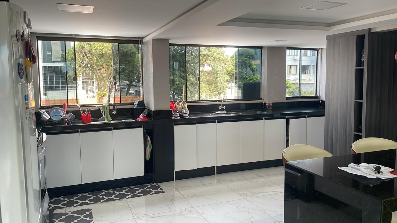 Apartamento à venda no Neva: 