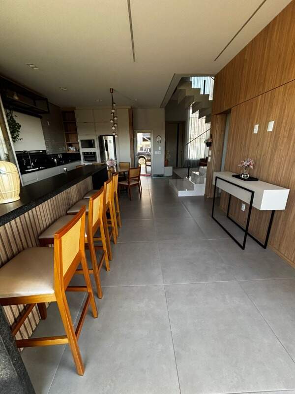 Sobrado à venda no Cancelli: 