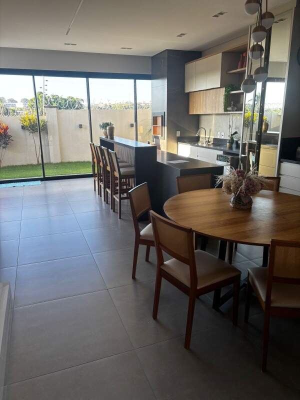 Sobrado à venda no Cancelli: 