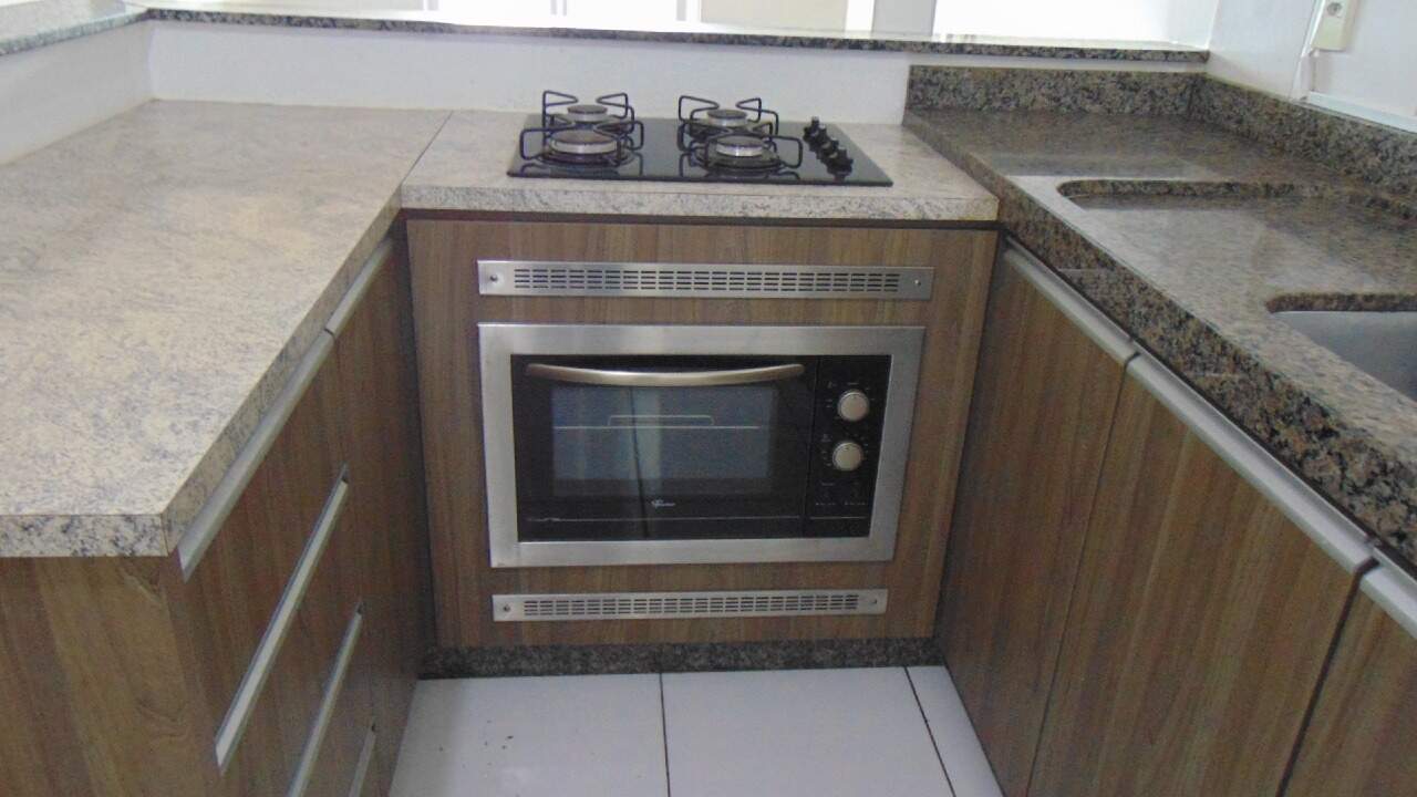 Apartamento para aluguel no Coqueiral: 