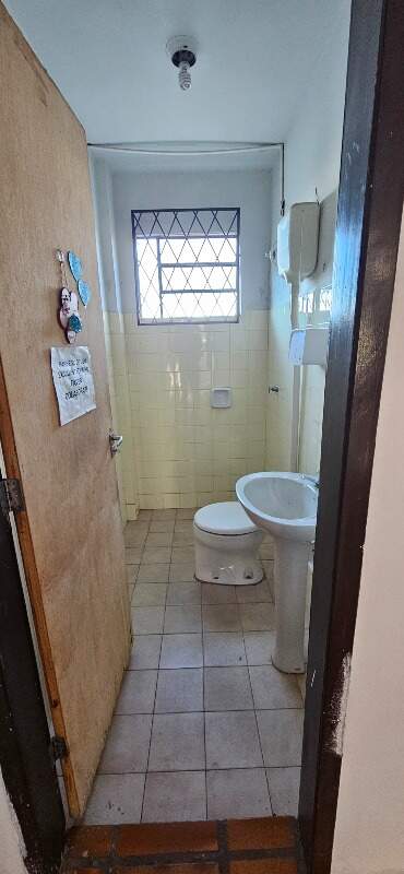 Sala para aluguel no Centro: 