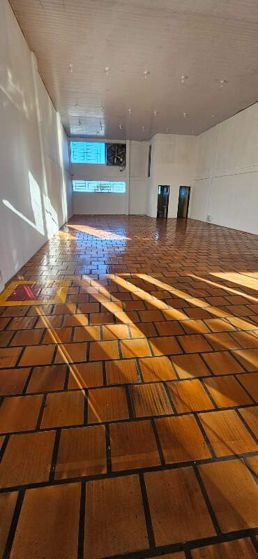 Sala para aluguel no Centro: 