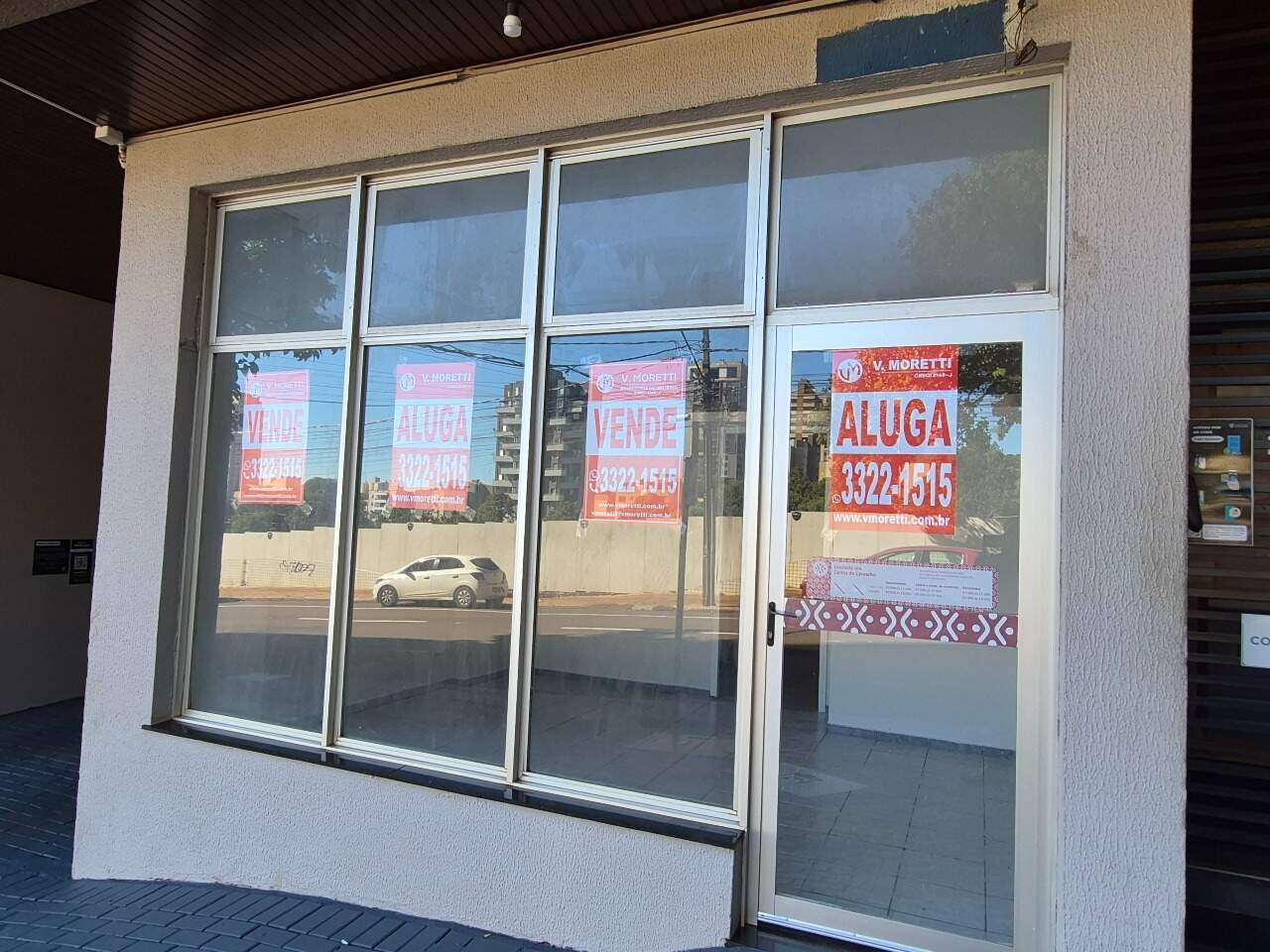 Sala para aluguel no Centro: 
