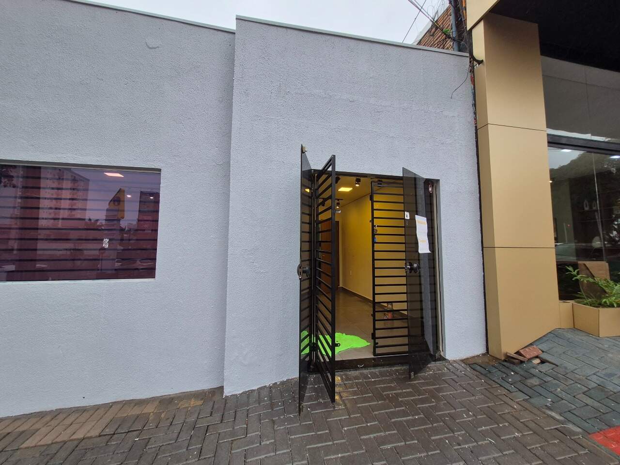 Sala para aluguel no Centro: 