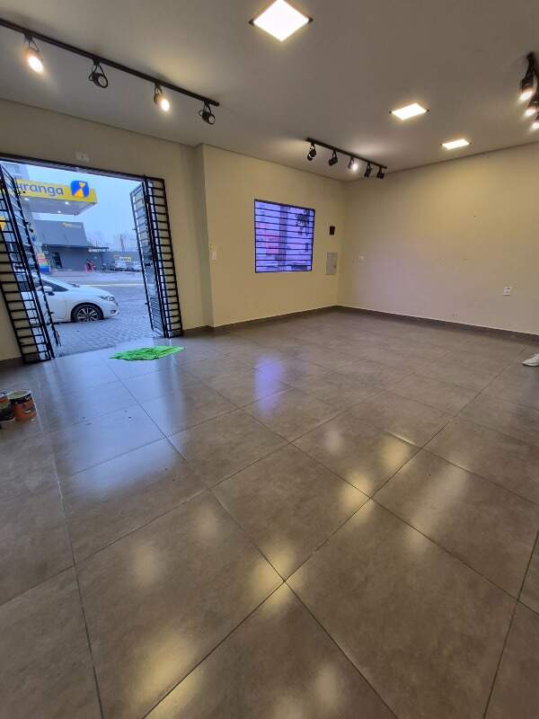 Sala para aluguel no Centro: 