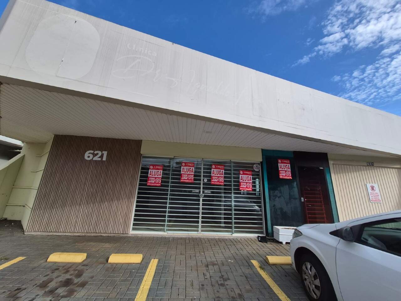 Sala para aluguel no Centro: 