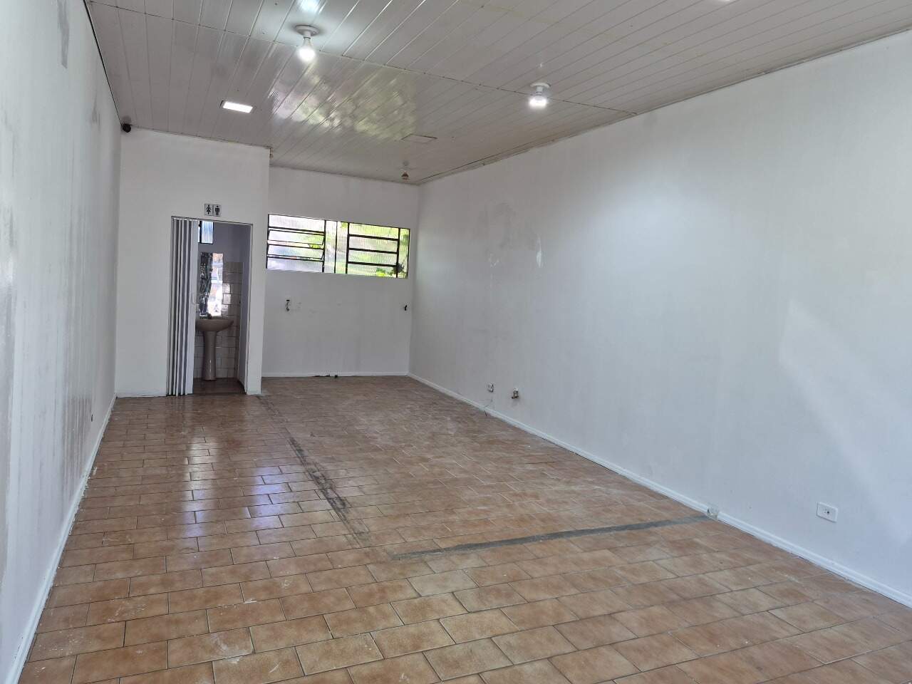 Sala para aluguel no São Cristóvão: 