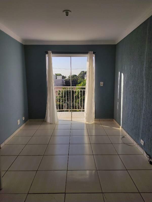Apartamento à venda no Coqueiral: 