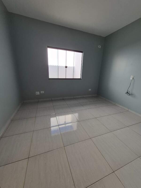 Casa para aluguel no Periolo: 
