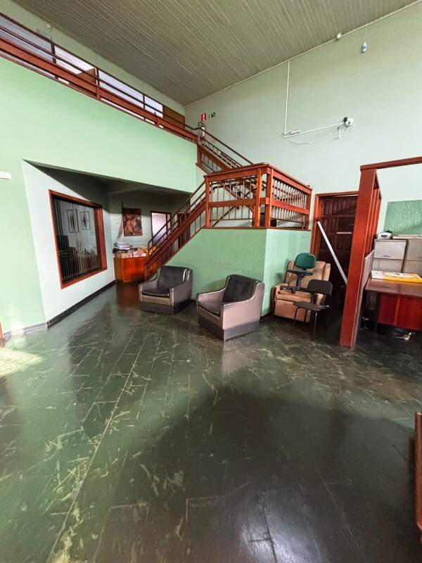 Sala para aluguel no Centro: 