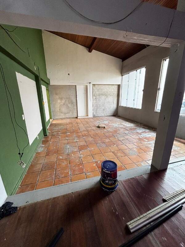 Casa para aluguel no Centro: 